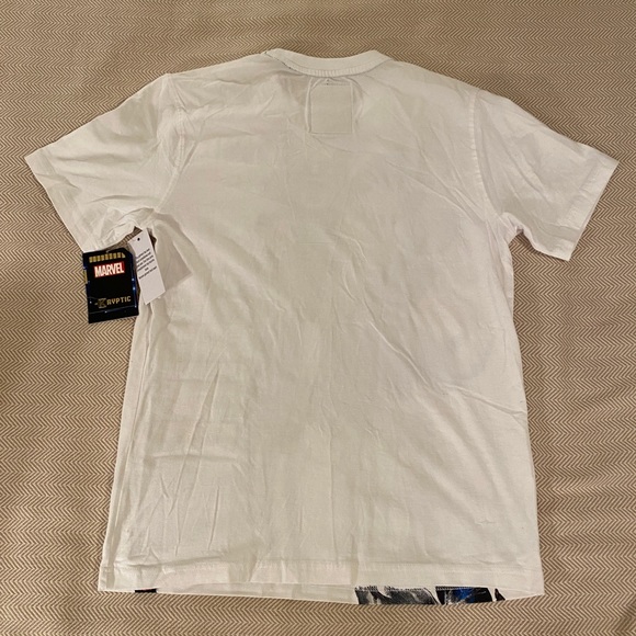 Marvel deKRYPTIC Custom Wolverine T Shirt NWT - Picture 16 of 16